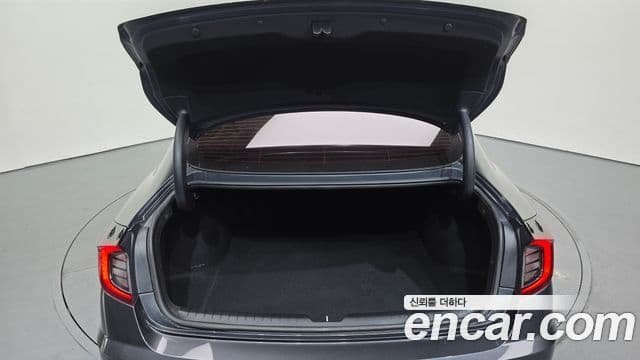 Hyundai Sonata Hybrid 2020 — Şəkil 17/33