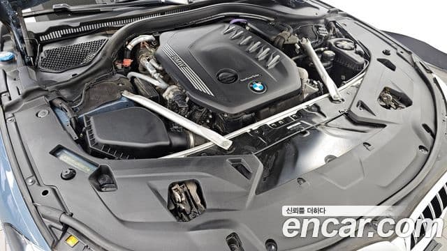 BMW 8 Series 2021 — Şəkil 5/20