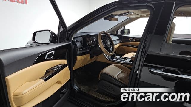 Kia Carnival 2021 — Фото 10/20