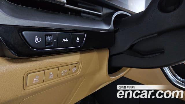 Kia Carnival 2021 — Фото 20/20