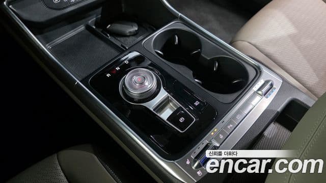 Kia Carnival 2025 — Фото 9/20