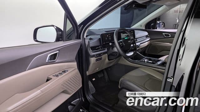 Kia Carnival 2025 — Фото 10/20