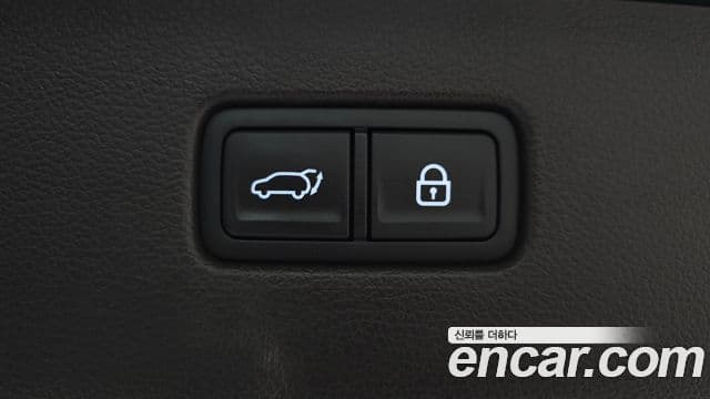 Genesis GV80 2021 — Photo 14/31