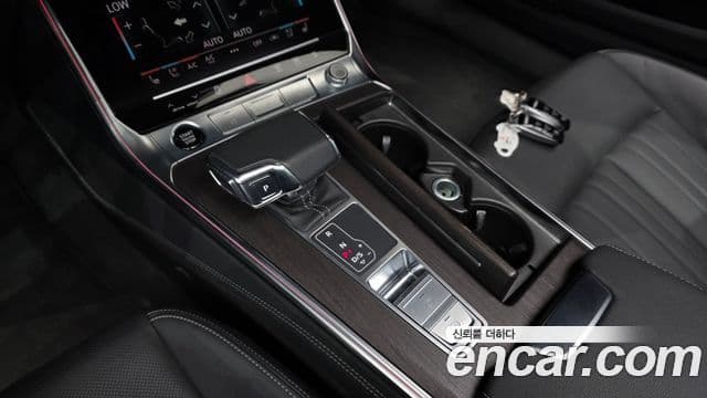 Audi A7 2023 — Şəkil 9/20