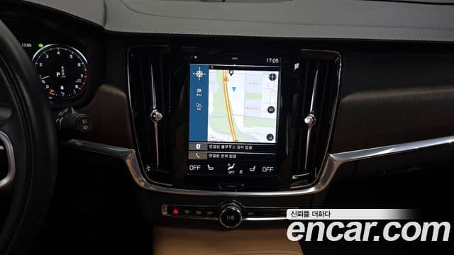 Volvo V90 Cross Country 2020 — Şəkil 14/20