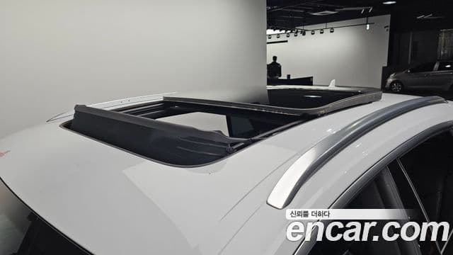 Audi Q8 2020 — Şəkil 1/20