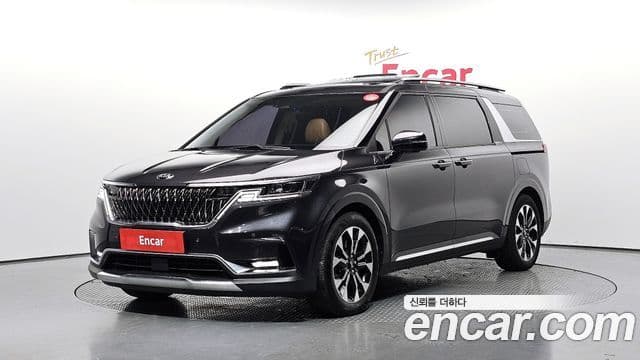 Kia Carnival 2020 — ფოტო 4/20