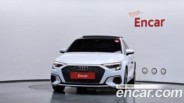 Audi A3 2023 — ფოტო 2/20