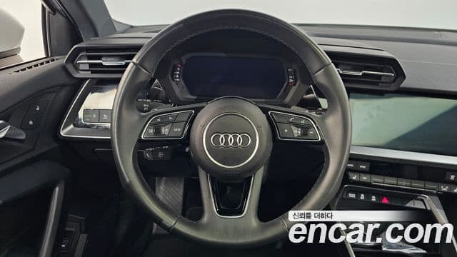 Audi A3 2023 — ფოტო 14/20