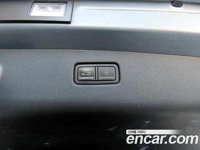 Genesis GV70 2022 — Şəkil 16/20