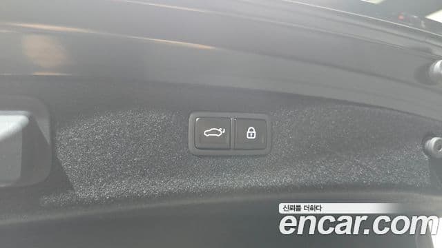 Genesis G80 2025 — Şəkil 24/32