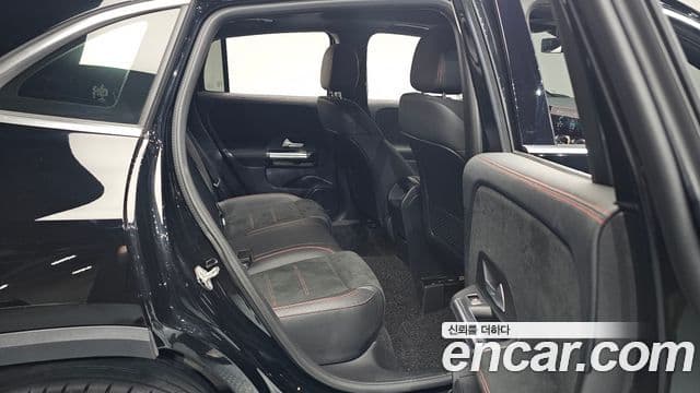 Mercedes-Benz GLA-Class 2020 — фото 12 из 20