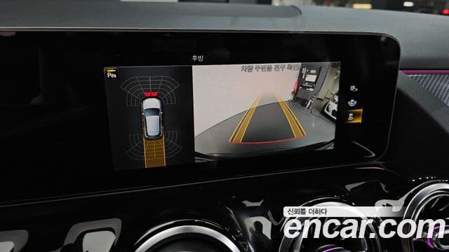 Mercedes-Benz GLA-Class 2020 — фото 15 из 20