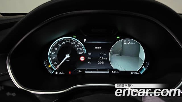 Genesis Electrified G80 2023 — Şəkil 8/20