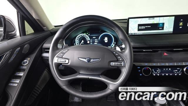 Genesis Electrified G80 2023 — Şəkil 13/20