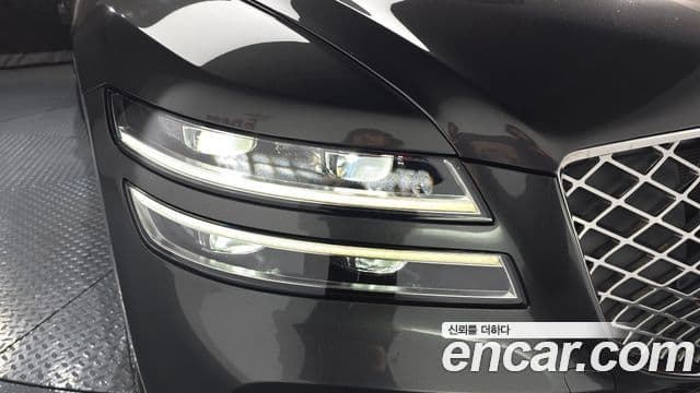 Genesis G80 2023 — Photo 34/36