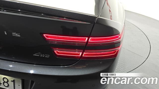 Genesis G80 2023 — Photo 23/36