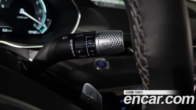 Genesis G80 2023 — Photo 13/36