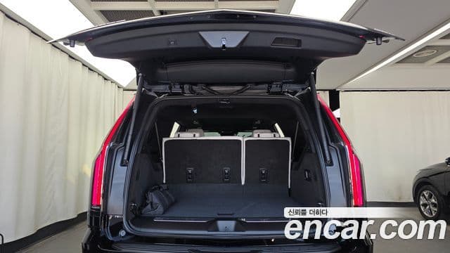 Cadillac Escalade 2025 — ფოტო 20/20