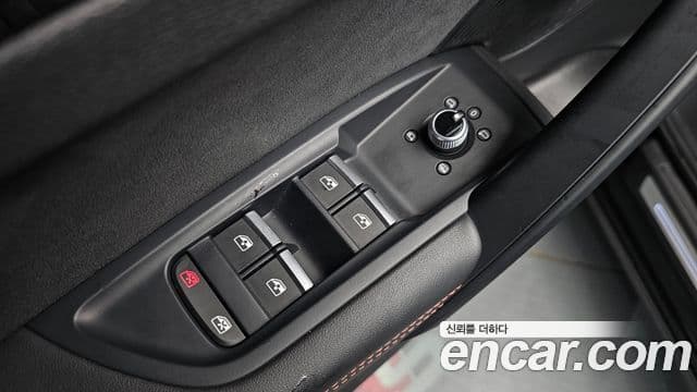 Audi SQ5 2021 — Photo 16/42