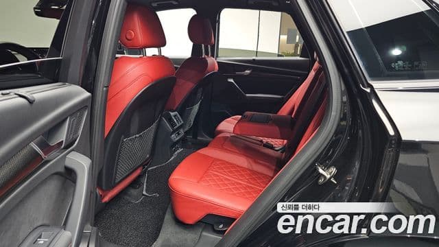 Audi SQ5 2021 — Photo 35/42