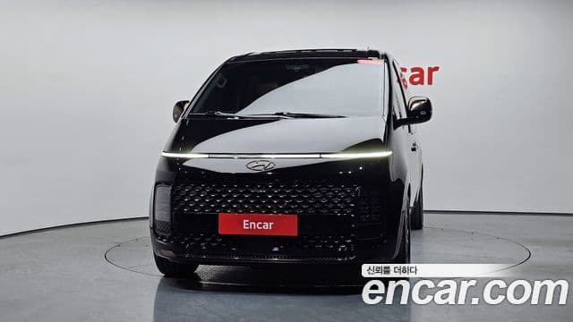 Hyundai Staria 2021 — Фото 3/20
