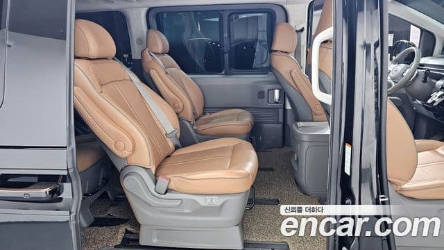 Hyundai Staria 2021 — Фото 12/20