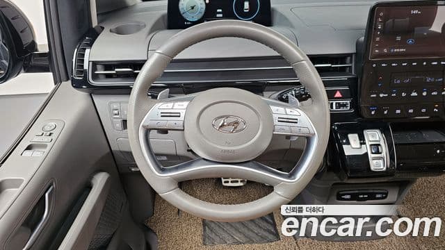 Hyundai Staria 2021 — Фото 13/20