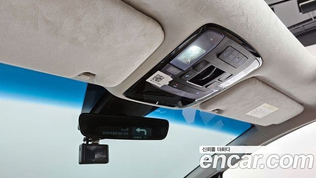 Hyundai Staria 2021 — Фото 16/20