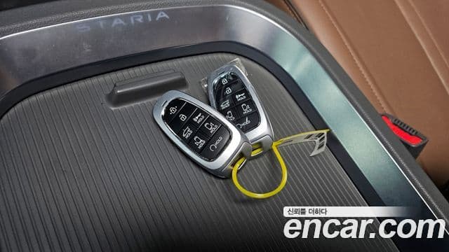 Hyundai Staria 2021 — Şəkil 11/35