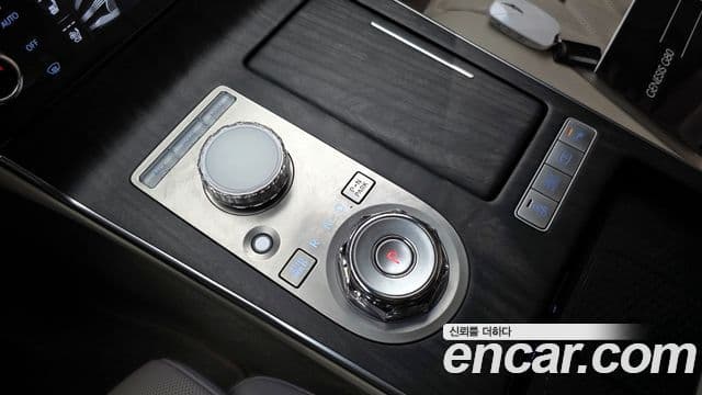Genesis G80 2024 — ფოტო 42/45