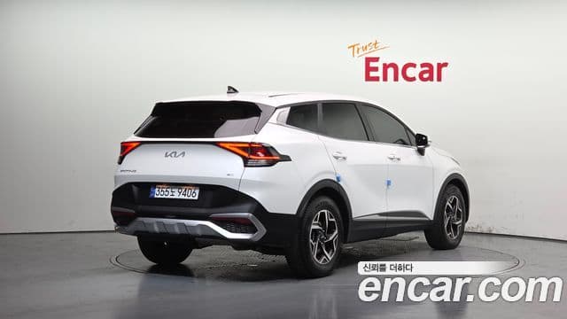 Kia Sportage 2024 — ფოტო 2/20