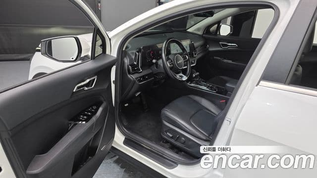 Kia Sportage 2024 — ფოტო 10/20