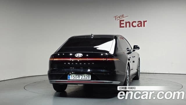 Hyundai Grandeur 2023 — ფოტო 4/20
