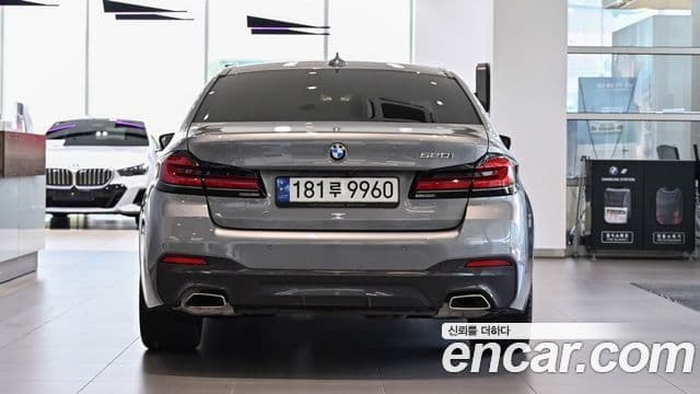BMW 5 Series 2023 — ფოტო 2/20