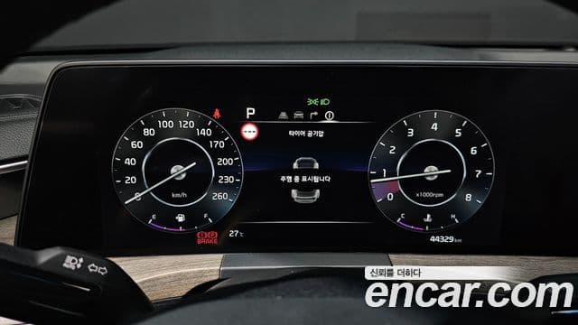 Kia K8 2021 — Şəkil 8/20