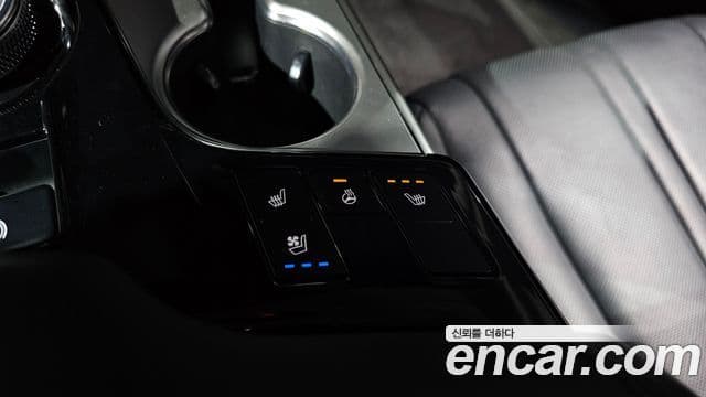 Kia K8 2021 — Şəkil 16/20