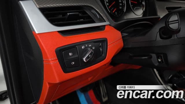 BMW X2 2022 — Photo 20/38