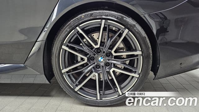 BMW M5 2026 — Şəkil 1/33