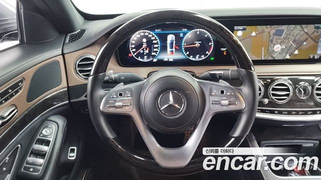 Mercedes-Benz S-Class 2020 — ფოტო 13/20