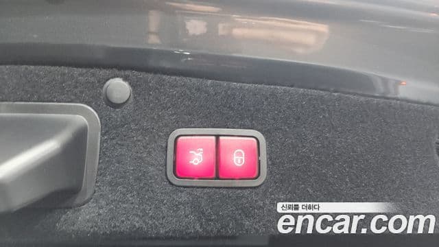 Mercedes-Benz S-Class 2020 — ფოტო 18/20