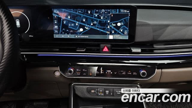 Kia Carnival 2025 — ფოტო 13/20