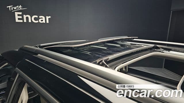 Kia Carnival 2025 — ფოტო 16/20