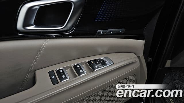 Kia Carnival 2025 — ფოტო 17/20