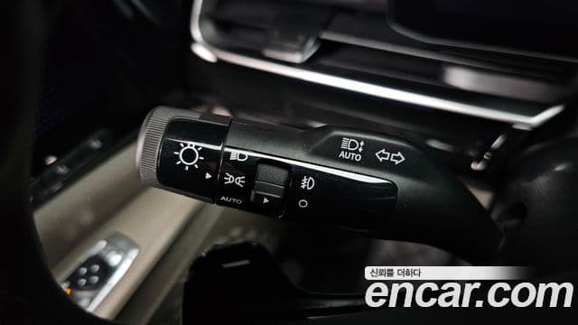 Kia Carnival 2025 — Photo 25/39