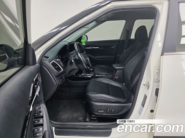 Kia Seltos 2022 — ფოტო 9/20