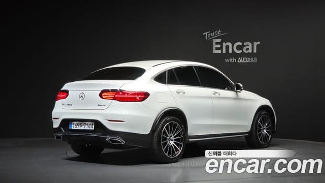 Mercedes-Benz GLC-Class 2018 — Şəkil 2/20