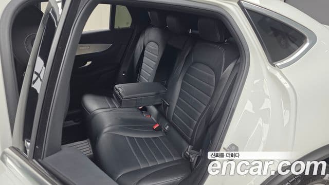Mercedes-Benz GLC-Class 2018 — Şəkil 12/20