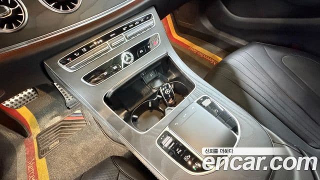 Mercedes-Benz CLS-Class 2022 — Фото 17/20