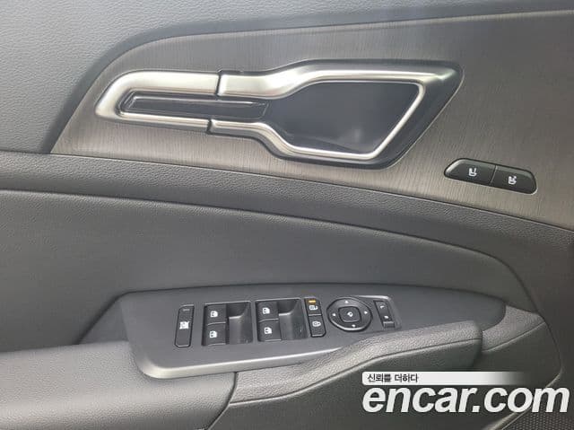 Kia Sportage 2025 — Фото 3/20